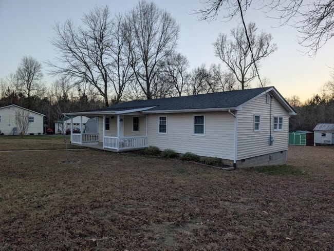 Photo - 8700 Doss Rd