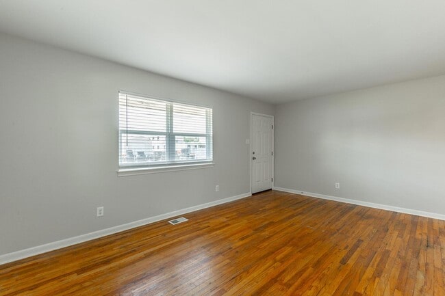Photo - 1605 Foust St