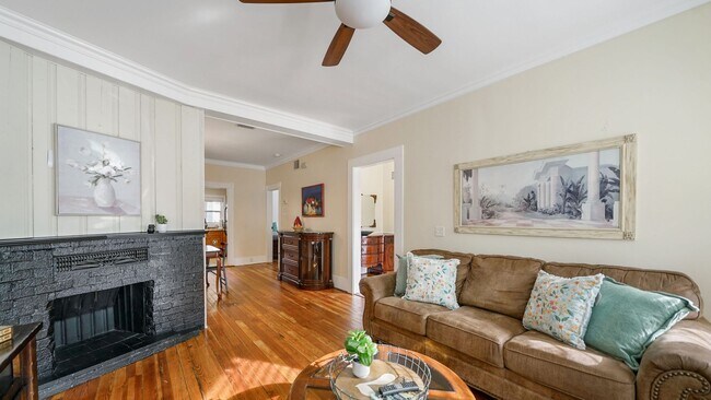 Photo - 14 Sanchez Ave Unidad Apt B