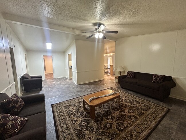 Photo - 1794 John Branch Rd