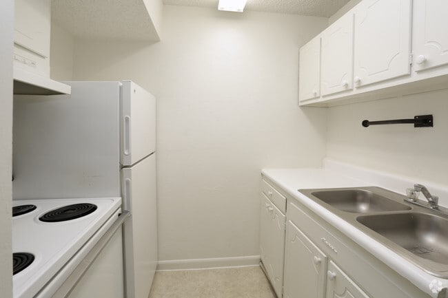 1BR - Kitchen