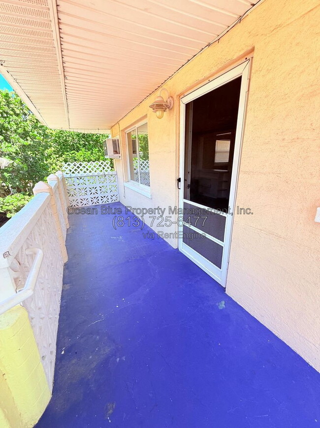 664 76th Ave Unit 2