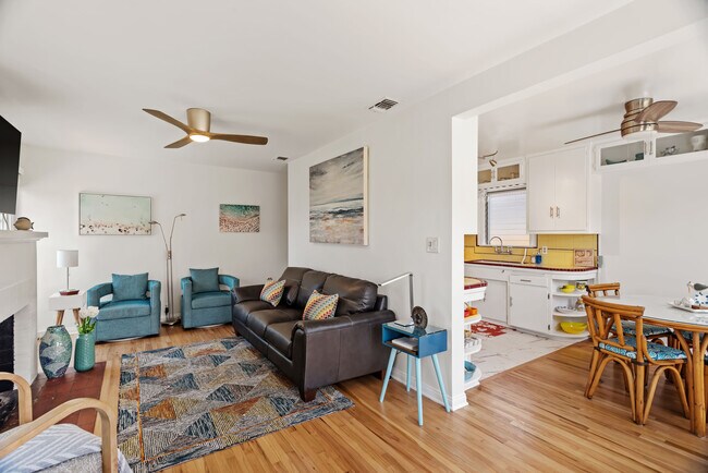 Photo - 2801 Pine Ave