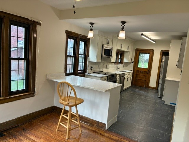 Large open kitchen with island - 358 State St