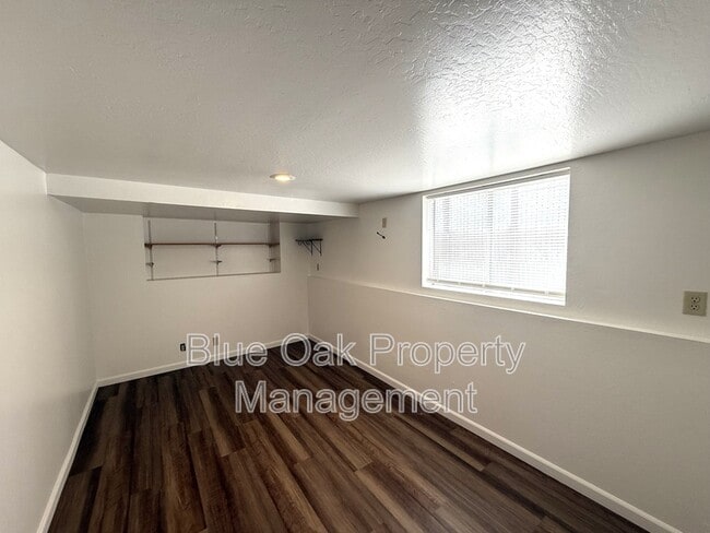 Photo - 918 Orient St