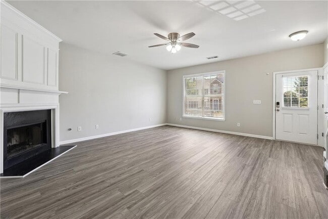 Photo - 920 Prestwyck Ct