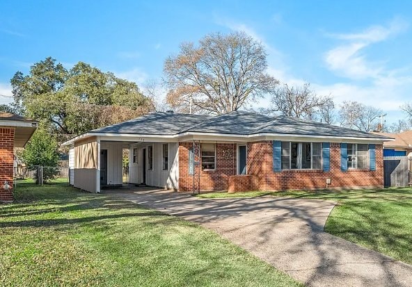 Photo - 728 Kimbrough St