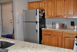 Photo - 240 S Reynolds St Unidad 101