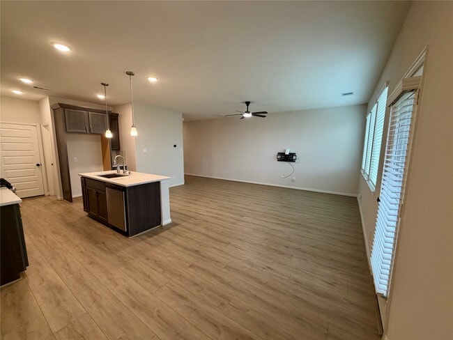 Photo - 27970 Western Crk Ct