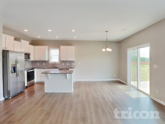 Photo - 50 Greenhouse St