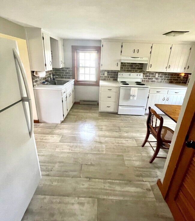 Photo - 11 Valley St