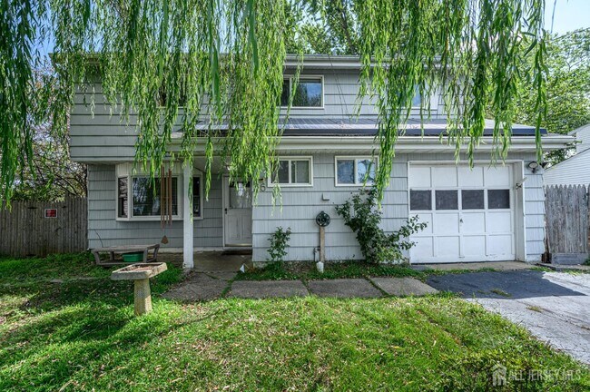 Photo - 16 Gerard Ave