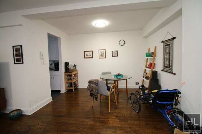 Photo - EAST 69 STREET Unit 9L