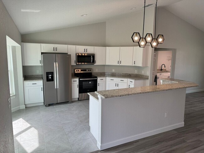 Photo - Beautiful 3BR/2BA/2 Car Garage Home!  NO APPLICATION FEE!