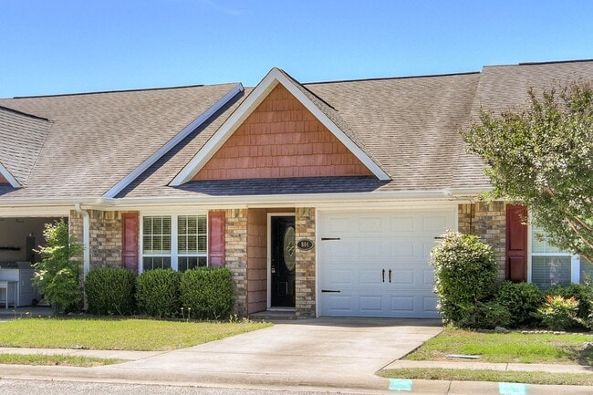 Photo - 2 Bed 2 Bath Townhouse Minutes from Ft Gordon