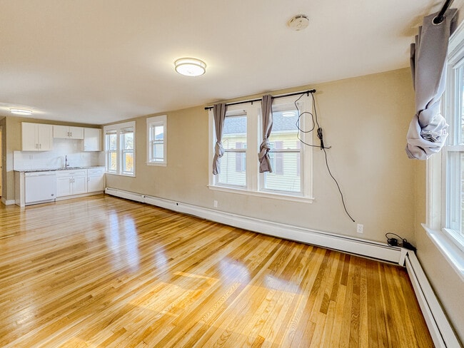 Photo - 19 Town Hill St Unit 2