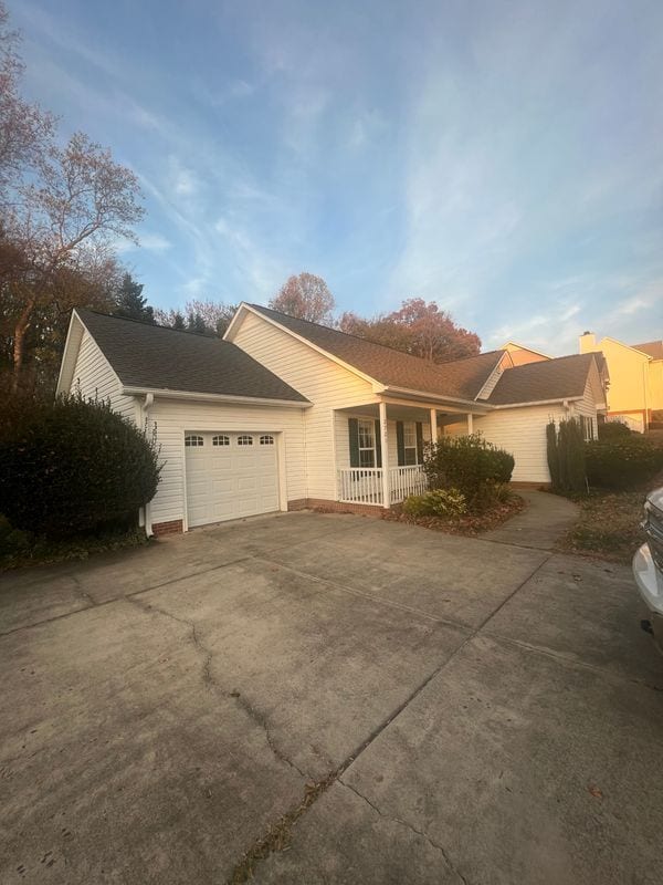 Photo - 2721 Bridgeport Dr
