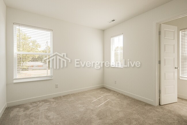 Photo - 8980 Willis Wy