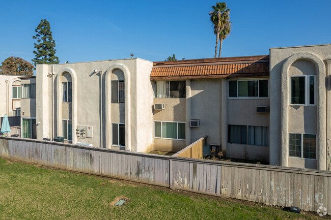 Photo - Cinnamon Tree Condominiums