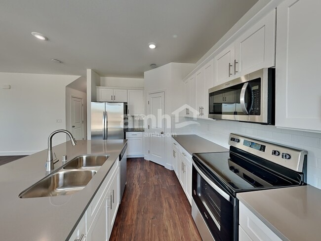 Photo - 8878 Tiger Tooth Ave