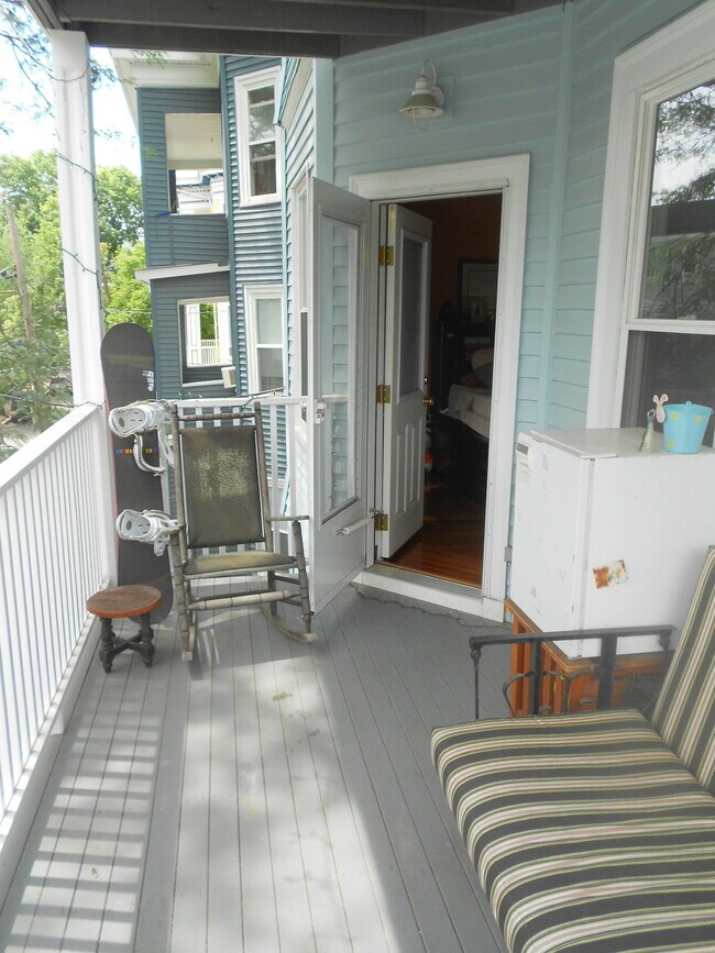 Photo - 5 Newton St Unit 2