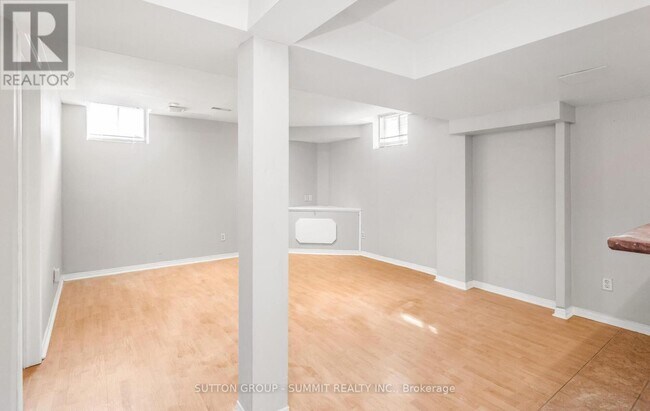 Photo - 3174 Workman Dr