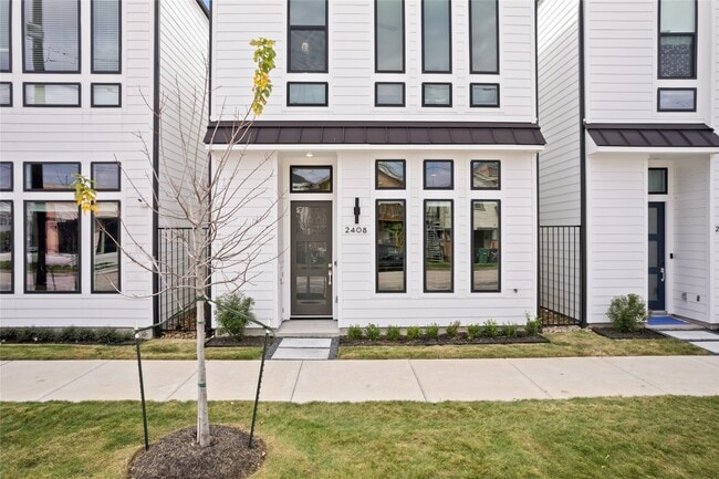 Photo - 2408 Gray St