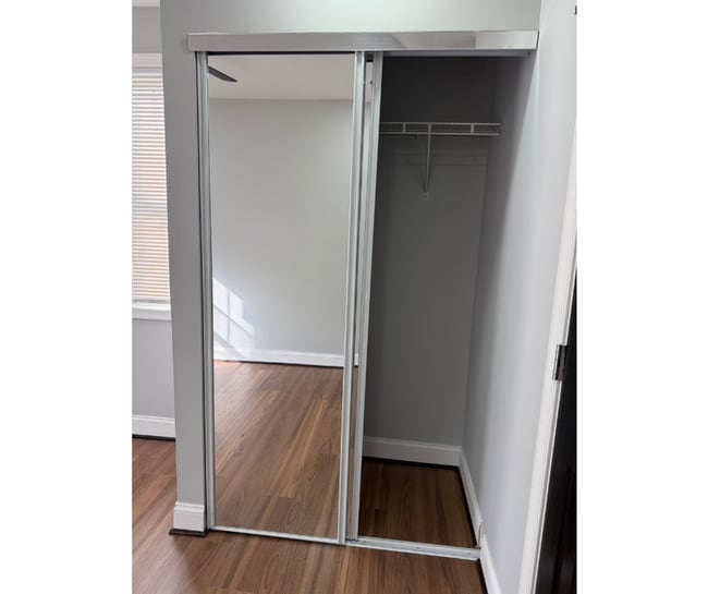 101 Edgewood St Unit 2C AVAILABLE W/PRIV BATH $850 2C