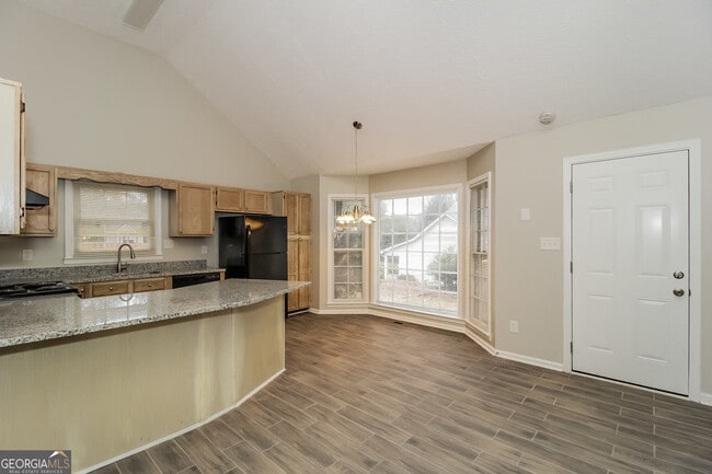 Photo - 2079 Winsburg Dr