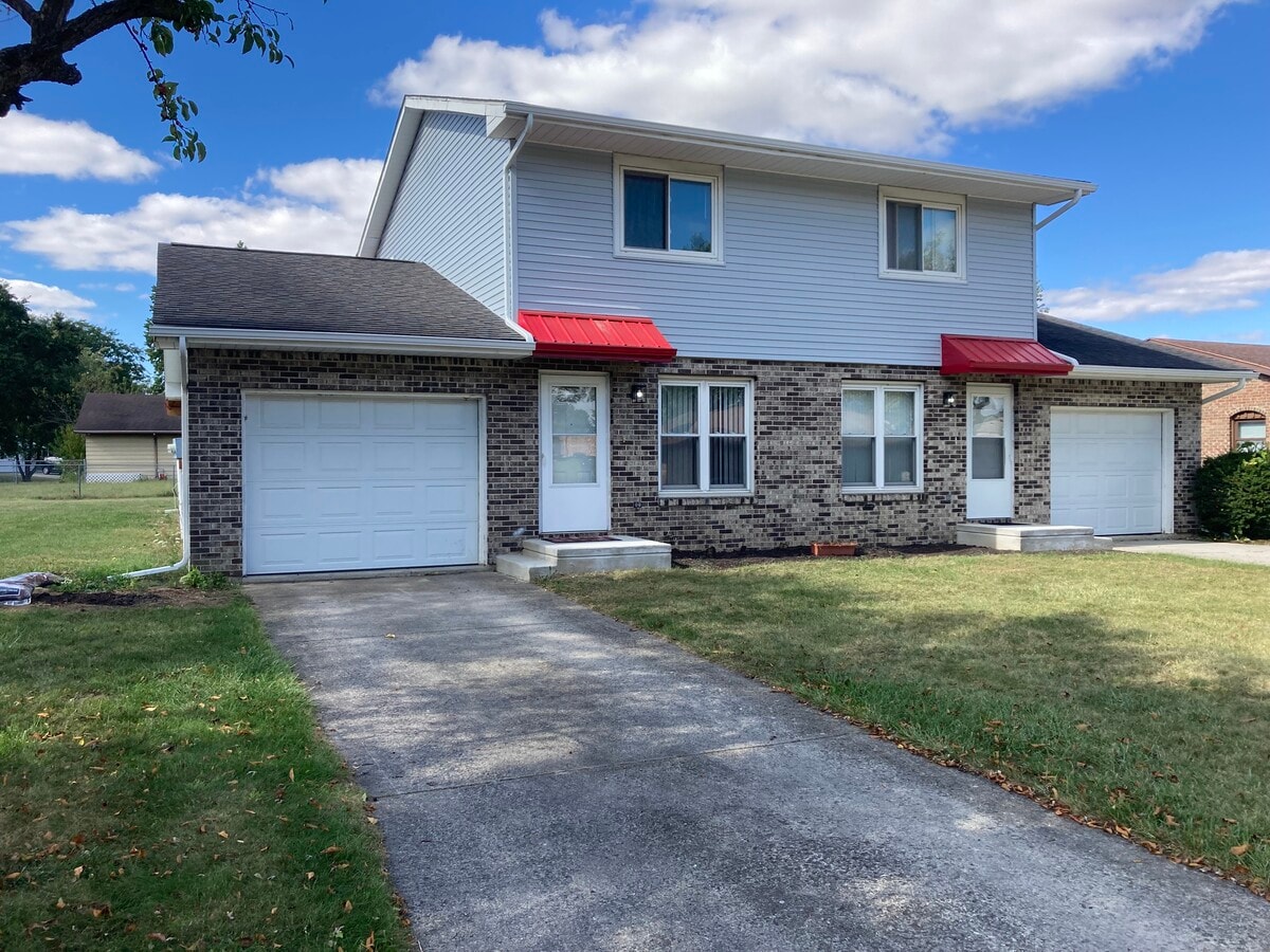 Photo - 2141 Aspen Dr