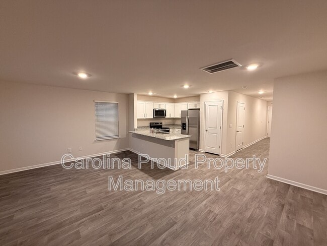 Photo - 3200 Tatlock Wy