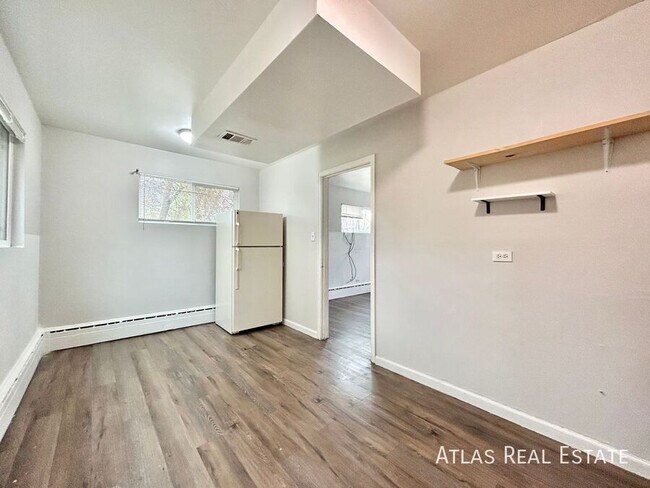 Photo - 1853 W Mosier Pl