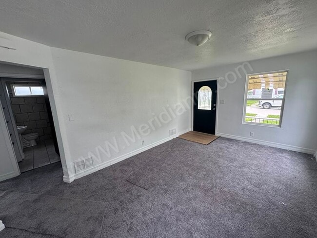 Photo - 4210 Bowser Ave