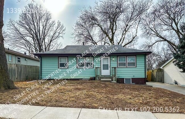 Building Photo - 1339 Elba Ave