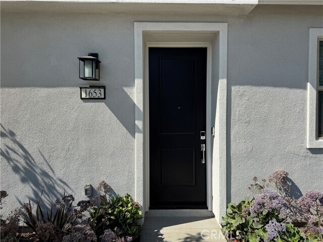 Photo - 1653 Rosewell Rd