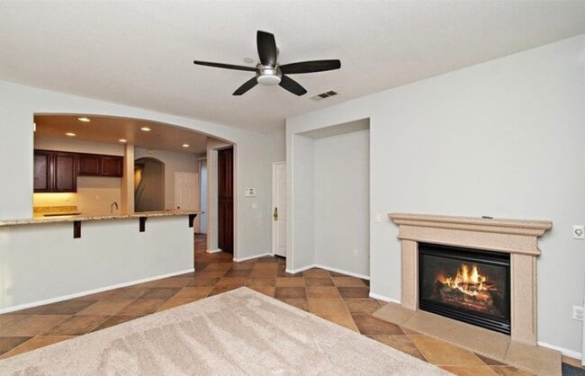 Photo - 4591 Sandano St