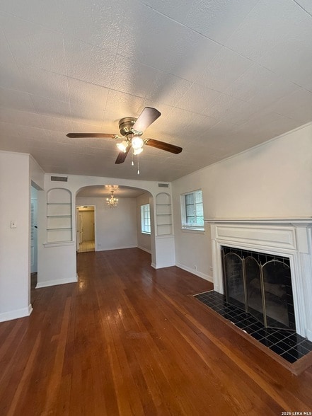 Photo - 374 Meredith Dr