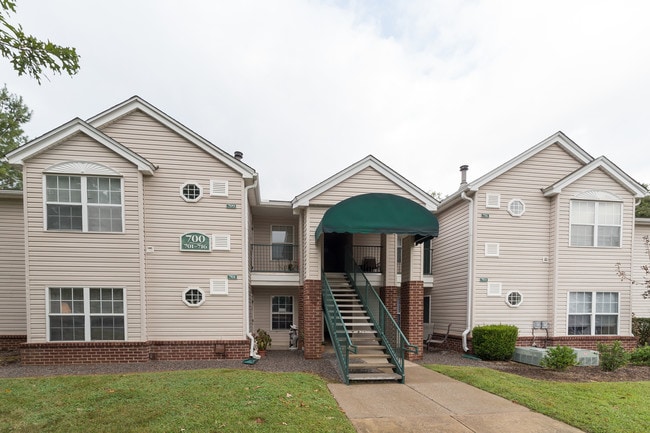 Photo - Willow Creek Apartments