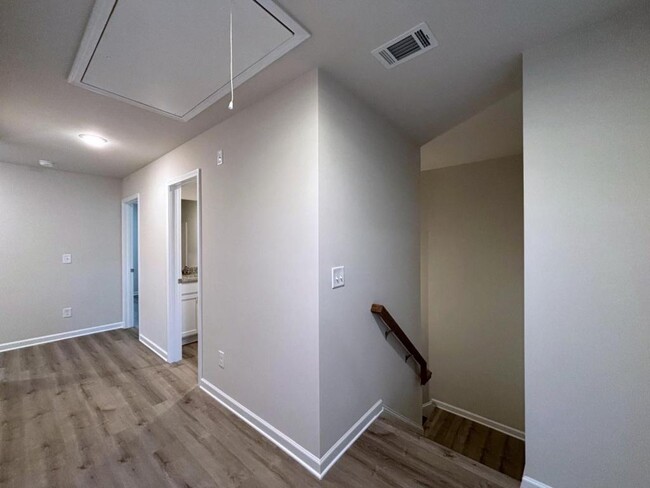 Photo - 128 Chase Xing Townhome