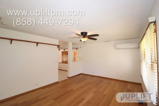 Photo - 1441 Cedar St