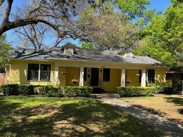 Building Photo - 137 Schreiner Pl
