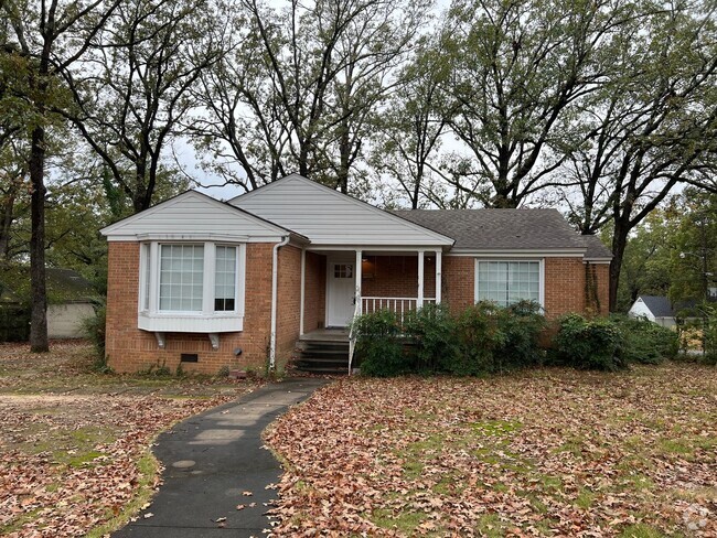 Building Photo - 1400 S Taylor St Rental