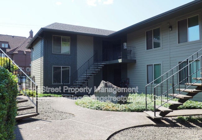 Photo - 2615 NW Harrison Blvd
