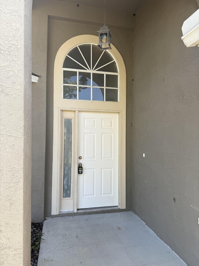 Photo - Beautifully remodeled 6 bedroom - 3 bath h...