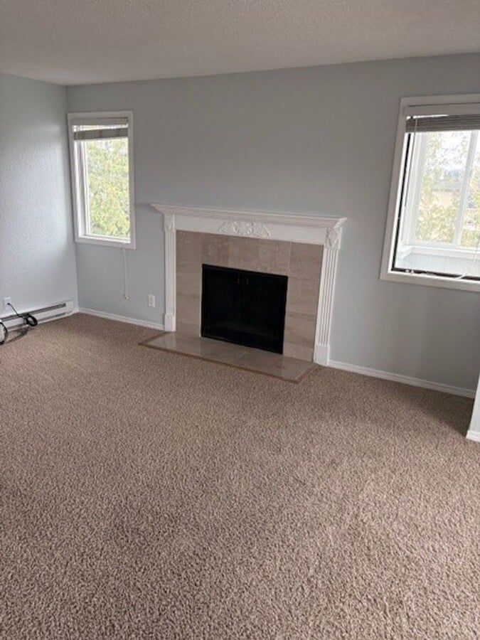 Photo - Discover your new home in Des Moines!