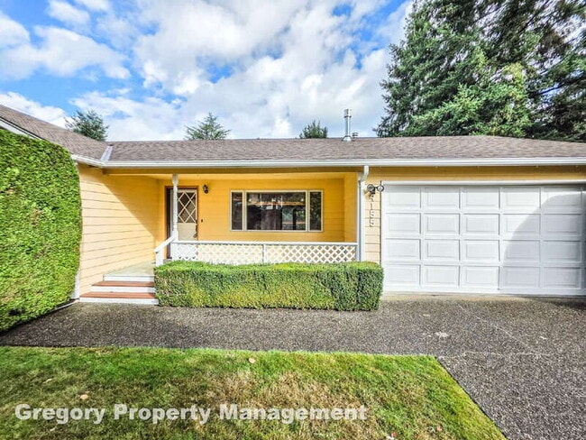 Building Photo - 4155 West Lake Sammamish Pkwy NE