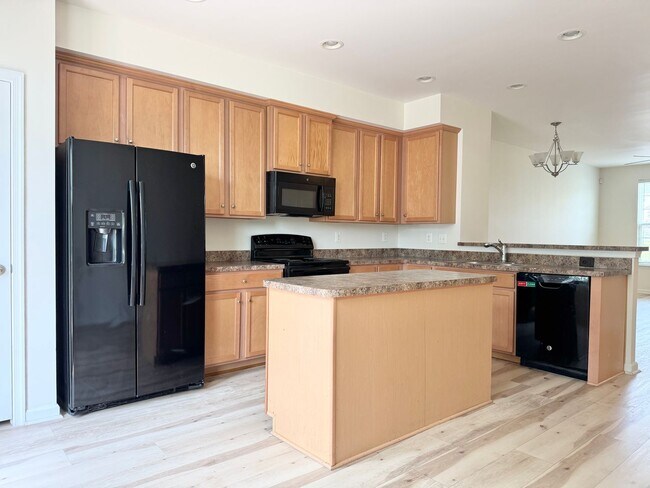 127 Streamview Dr
