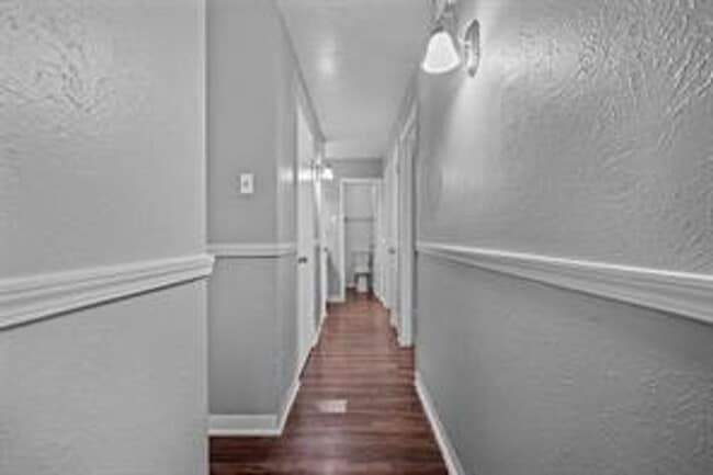 Ennis Place Apartments