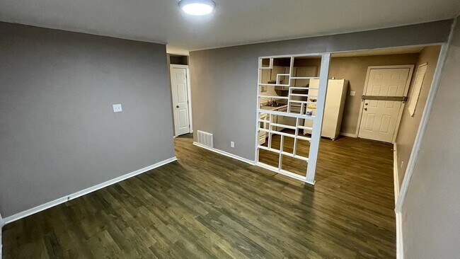 Photo - 1063 St Margaret Dr