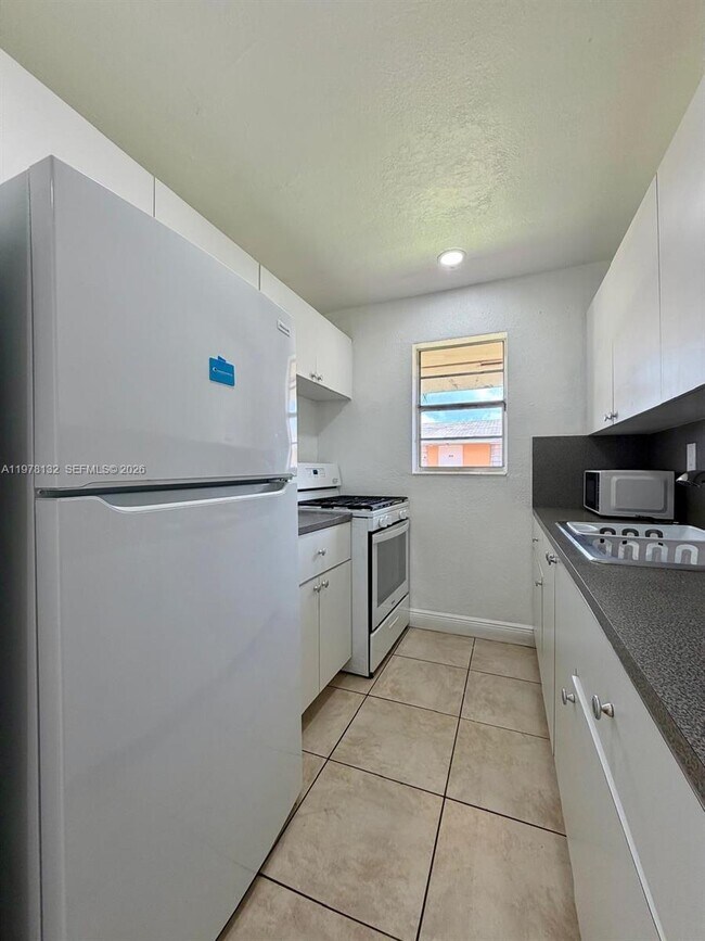 Photo - 3800 SW 102nd Ave Unit 203